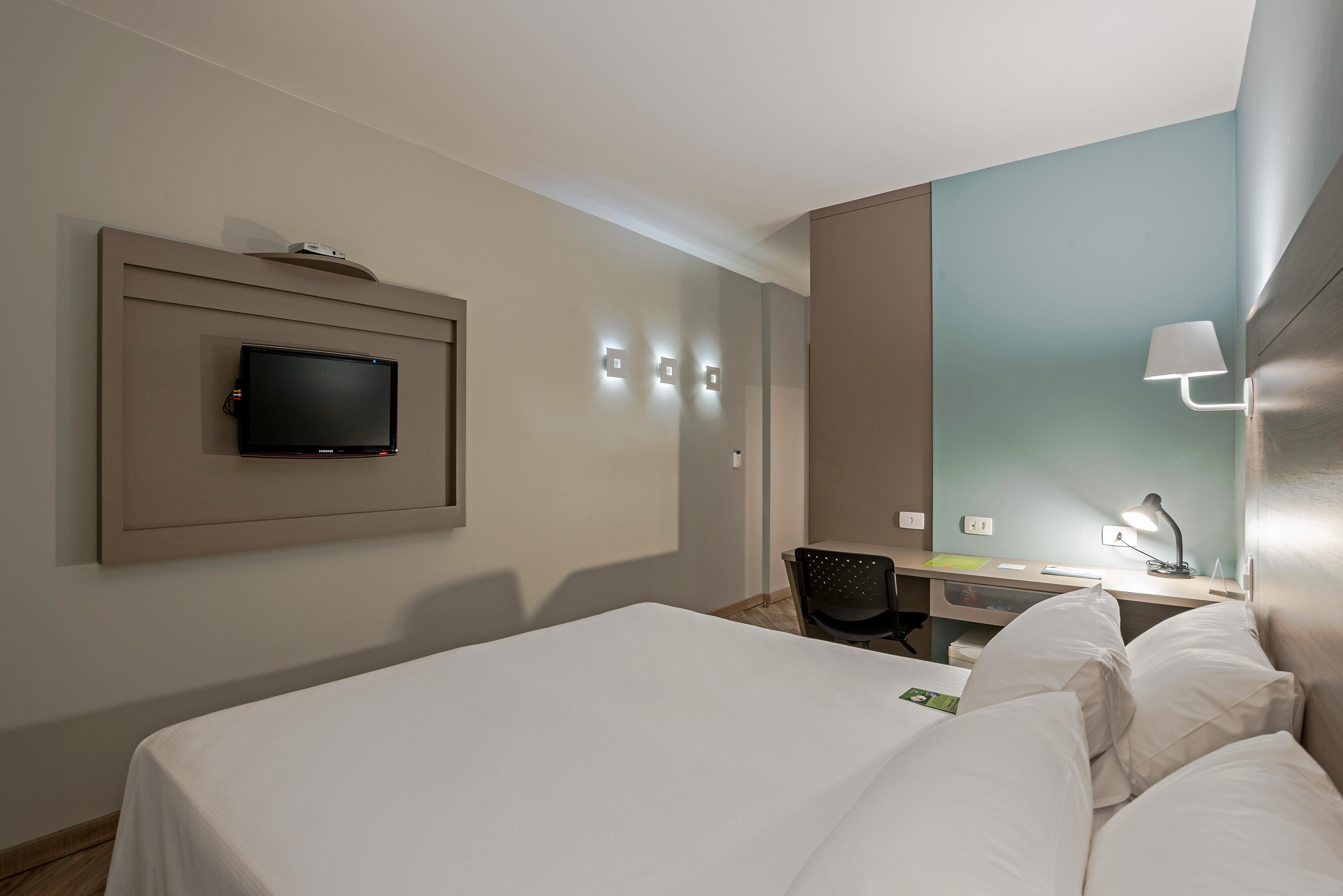 Slim Curitiba Alto Da XV Hotel Eksteriør billede