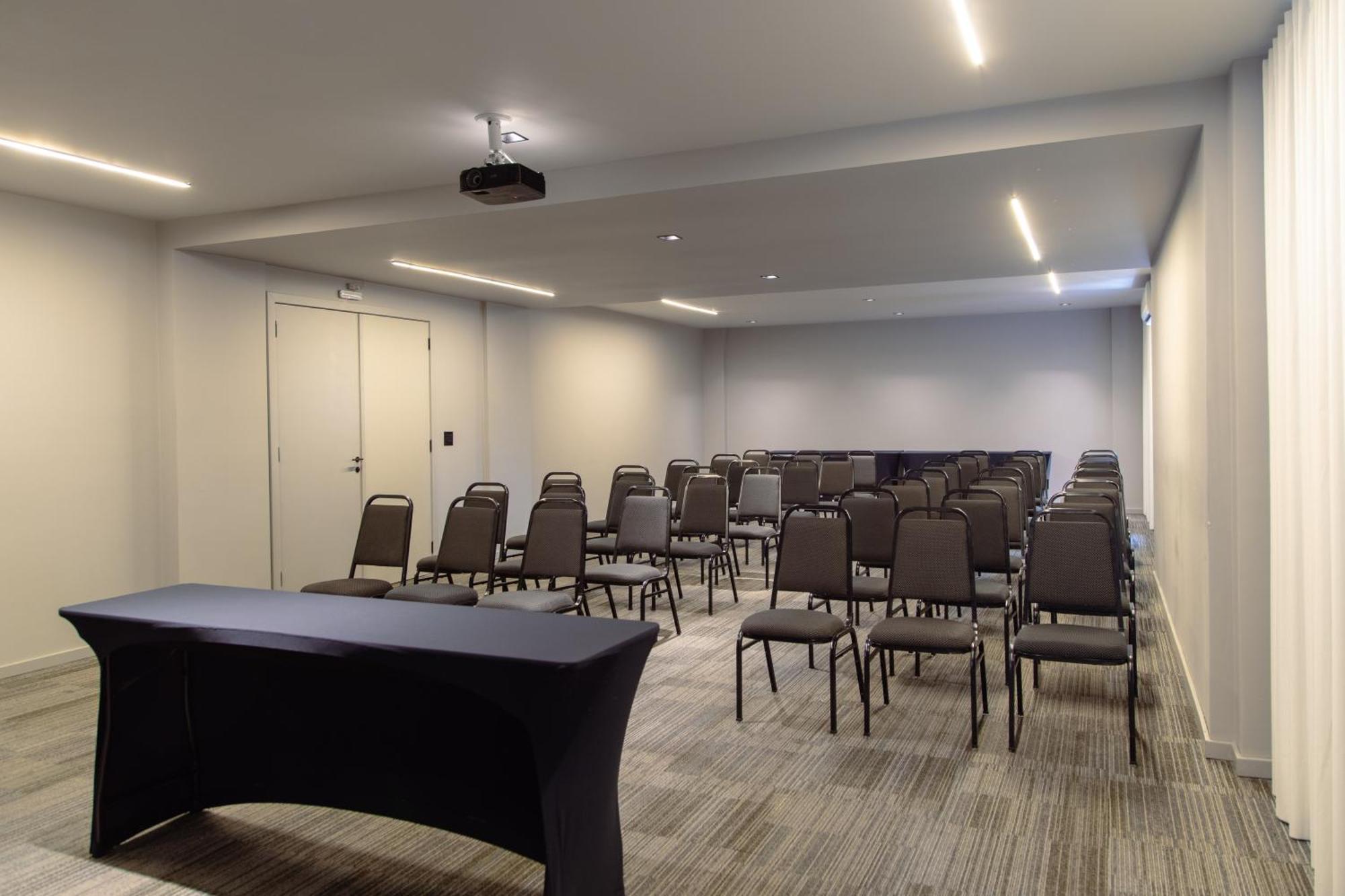 Slim Curitiba Alto Da XV Hotel Eksteriør billede