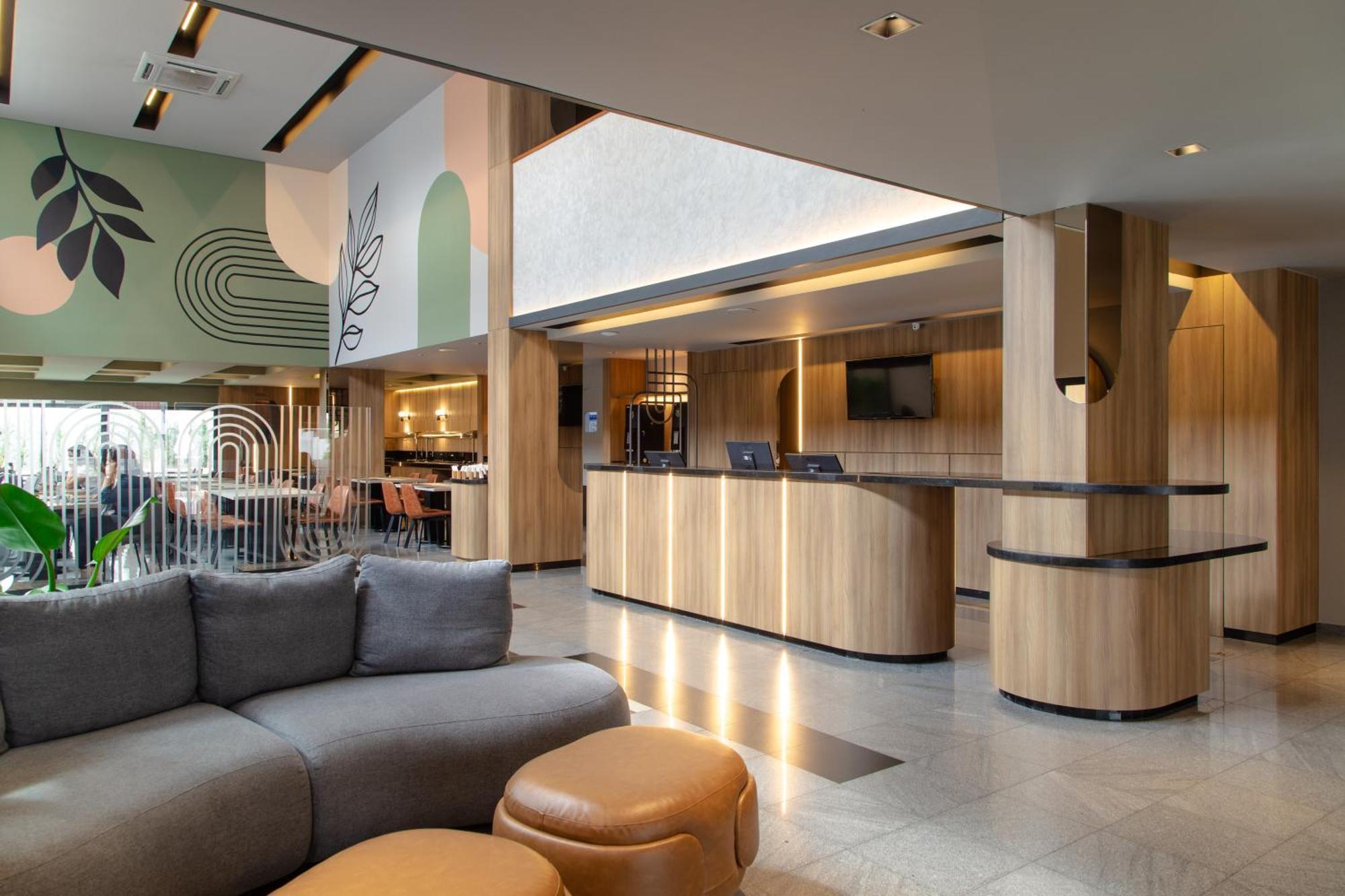 Slim Curitiba Alto Da XV Hotel Eksteriør billede