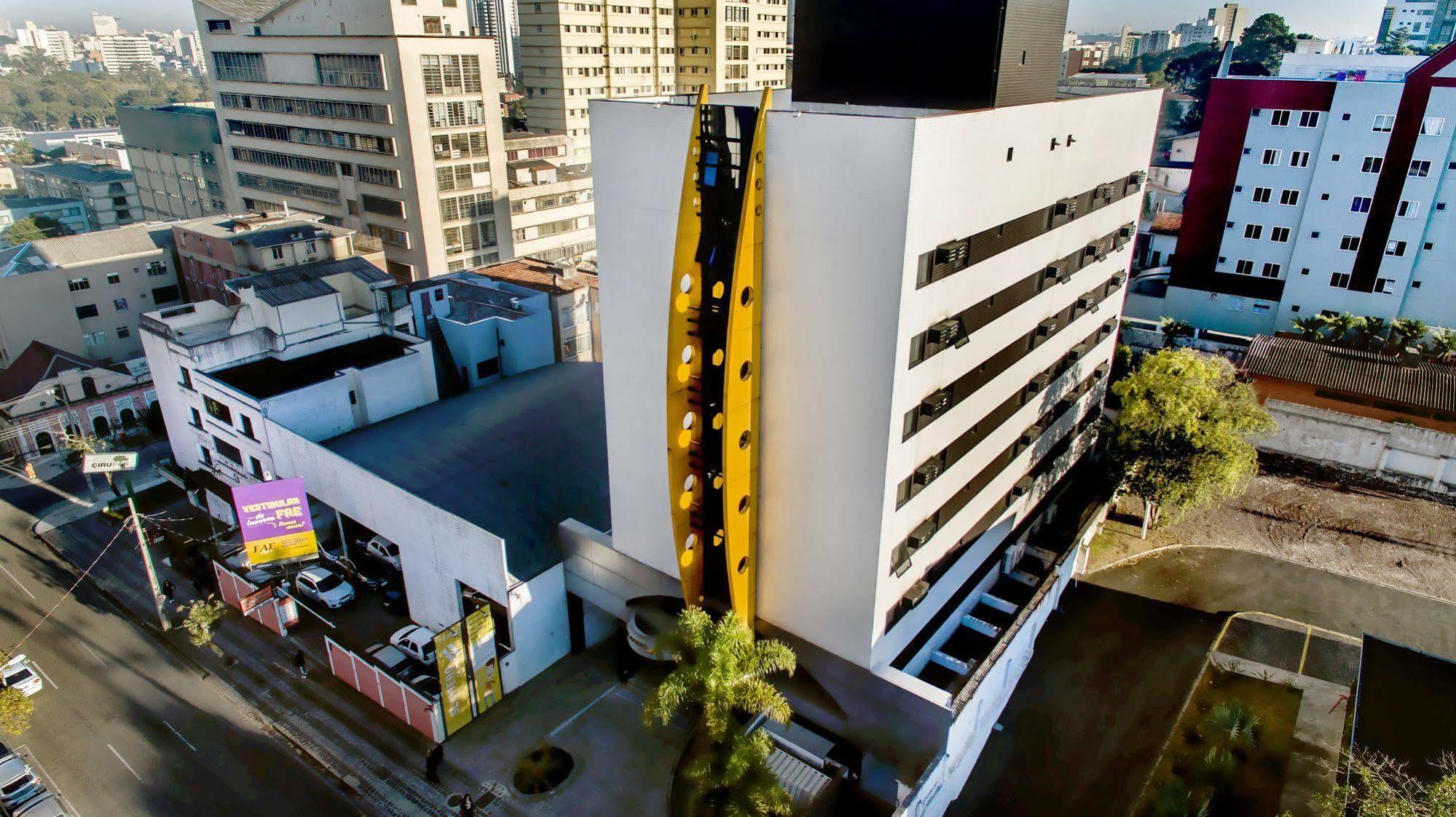 Slim Curitiba Alto Da XV Hotel Eksteriør billede