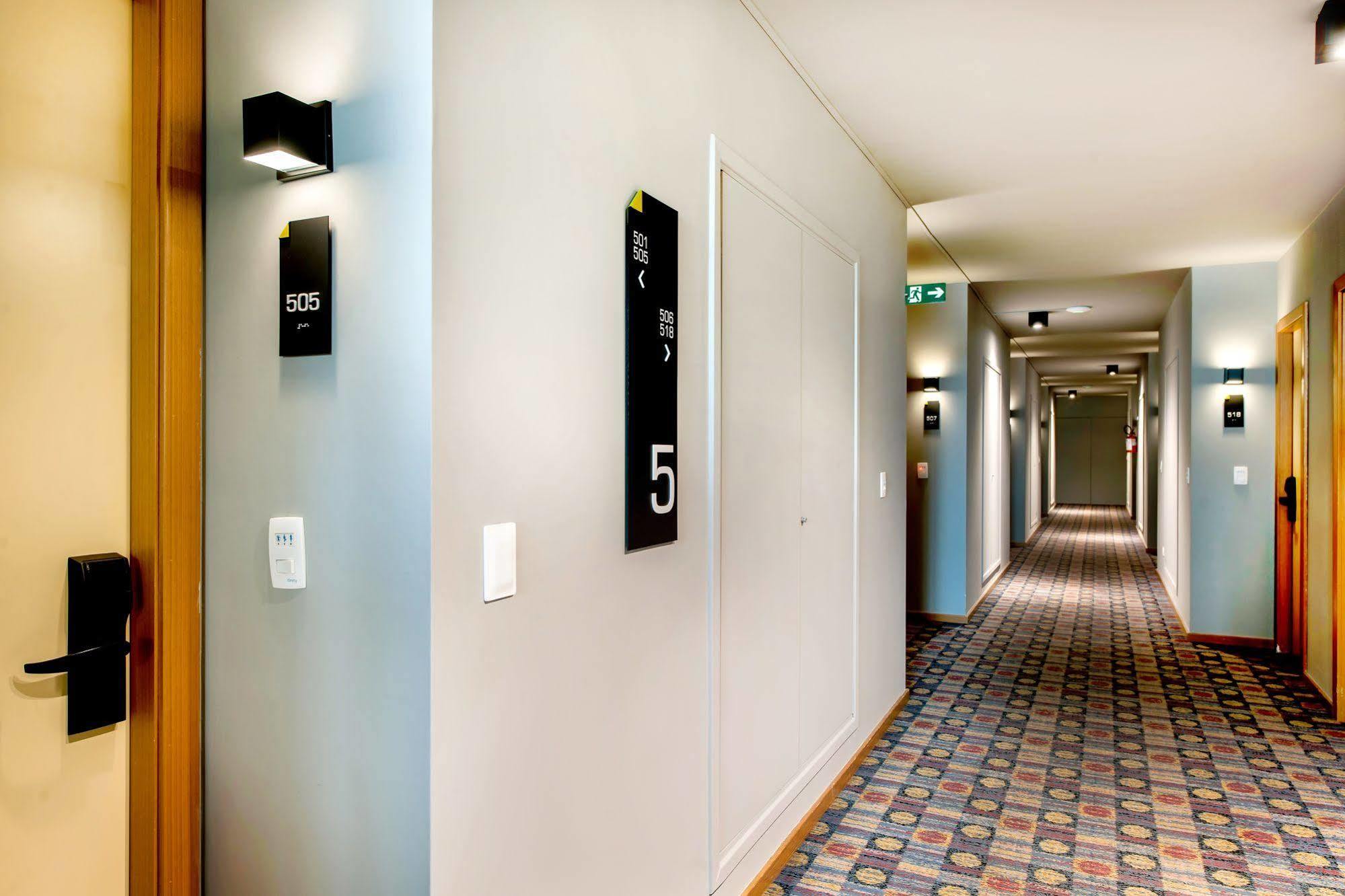 Slim Curitiba Alto Da XV Hotel Eksteriør billede